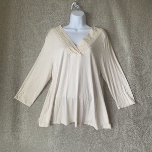 Liz Claiborne Cream Blouse Shirt Women's Size Large Soft Dressy Tunic Career